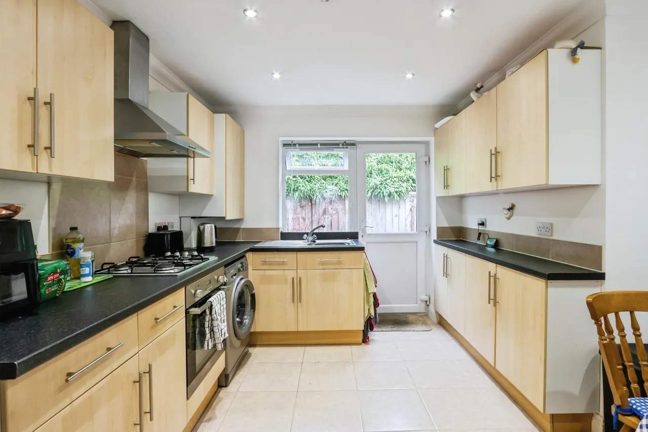 Harbeck Road, Throop, BH8, photo 2