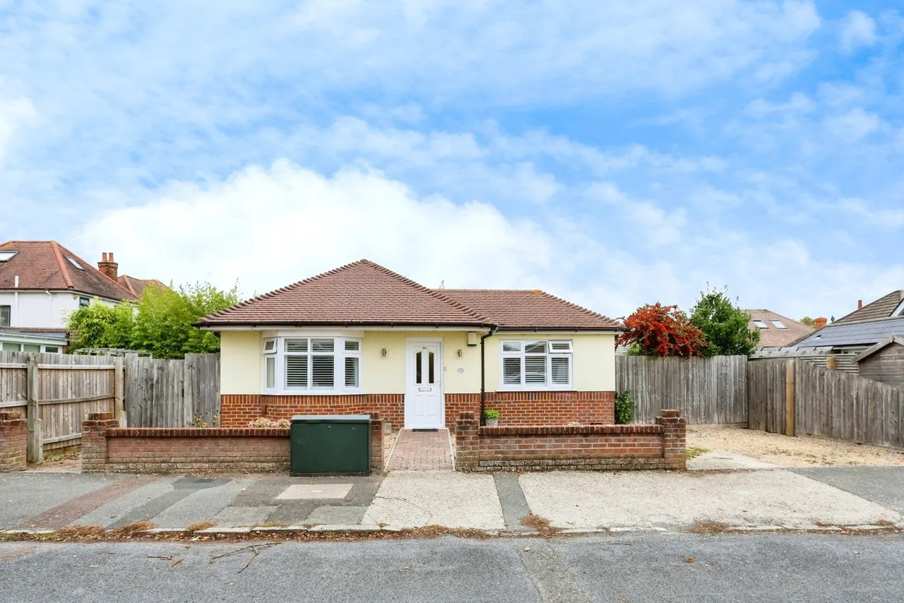 Harbeck Road, Throop, BH8, photo 16