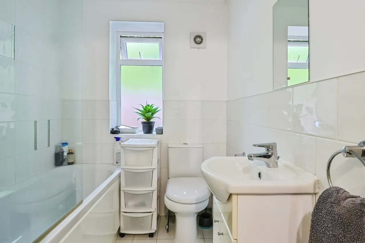 Harbeck Road, Throop, BH8, photo 9