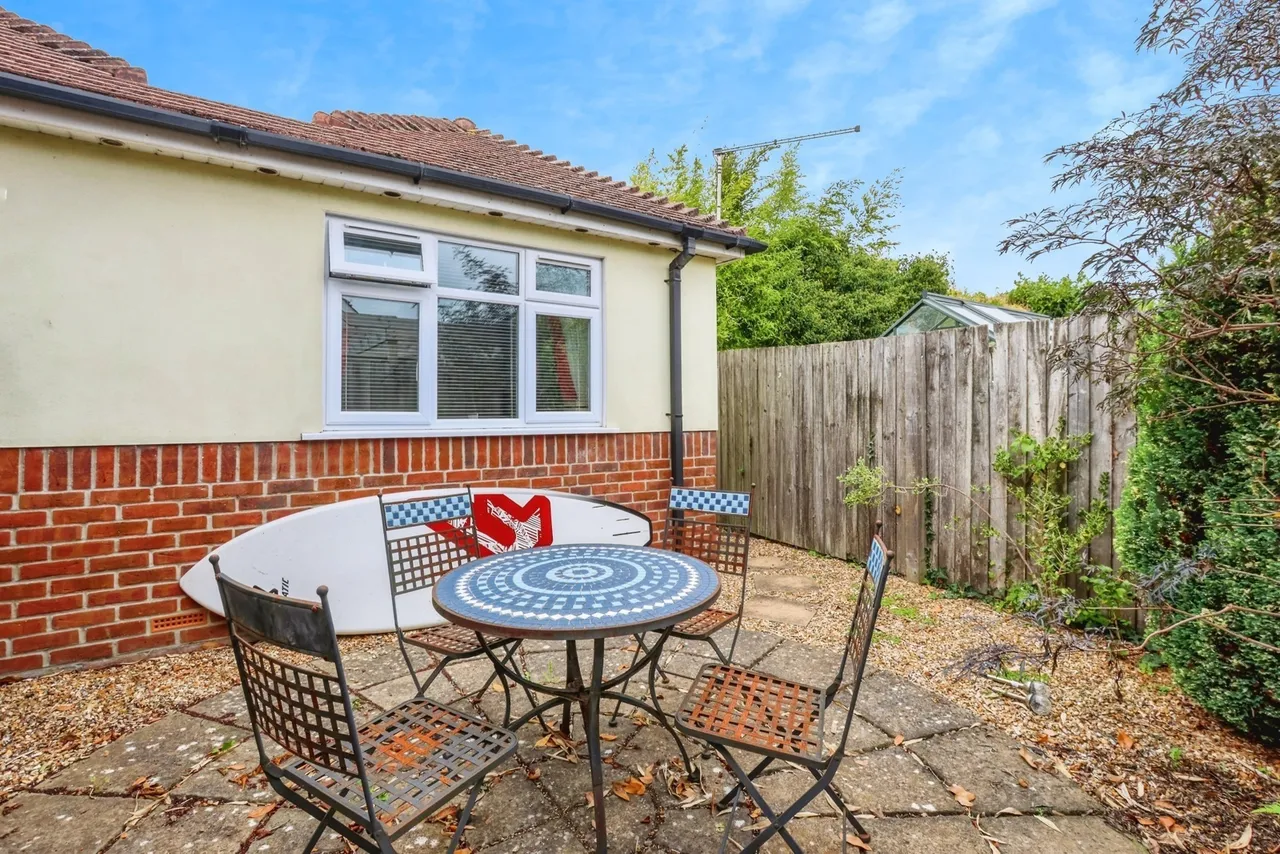 Harbeck Road, Throop, BH8, photo 13