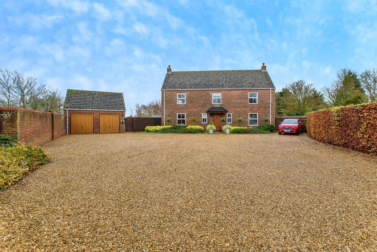 4 bed house for sale — Pipwell Meadows, Holbeach, SPALDING