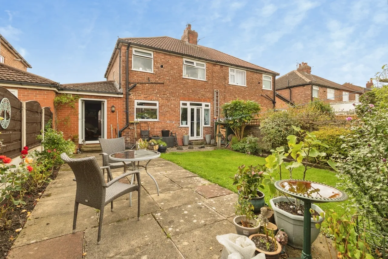 Hewitt Avenue, Denton, Manchester, Greater Manchester, M34, photo 16