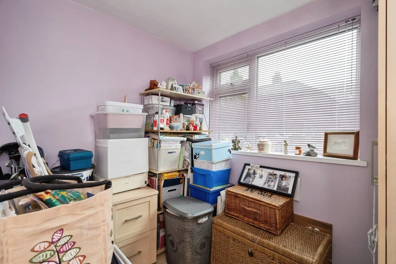 Hewitt Avenue, Denton, Manchester, Greater Manchester, M34, photo 9