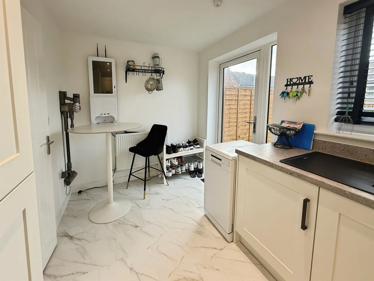 Grayling Avenue, Swindon, SN3, photo 7