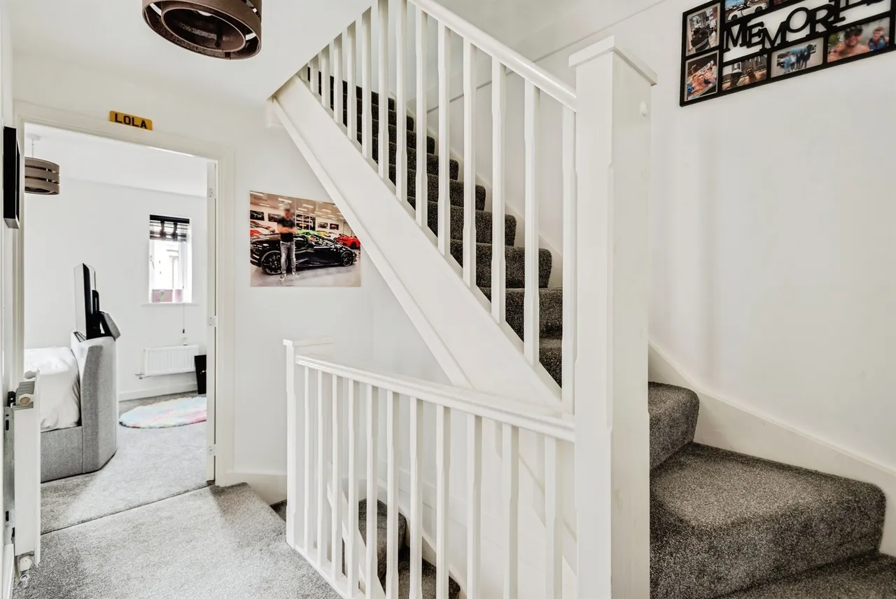 Grayling Avenue, Swindon, SN3, photo 8
