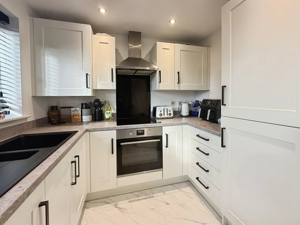 Grayling Avenue, Swindon, SN3, photo 4