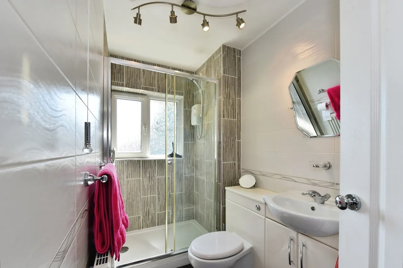 Motehall Drive, Sheffield, South Yorkshire, S2, photo 9