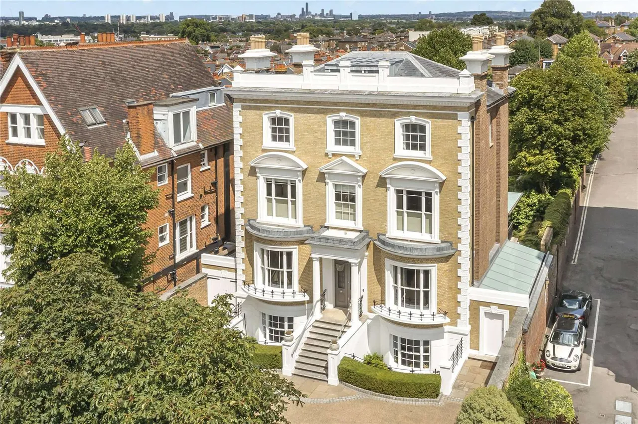 Richmond Hill, Richmond, Surrey, TW10 6RQ, photo 5