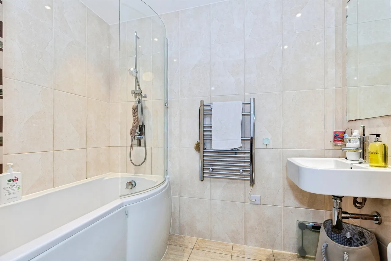 Railway Terrace, Slough, SL2, photo 9