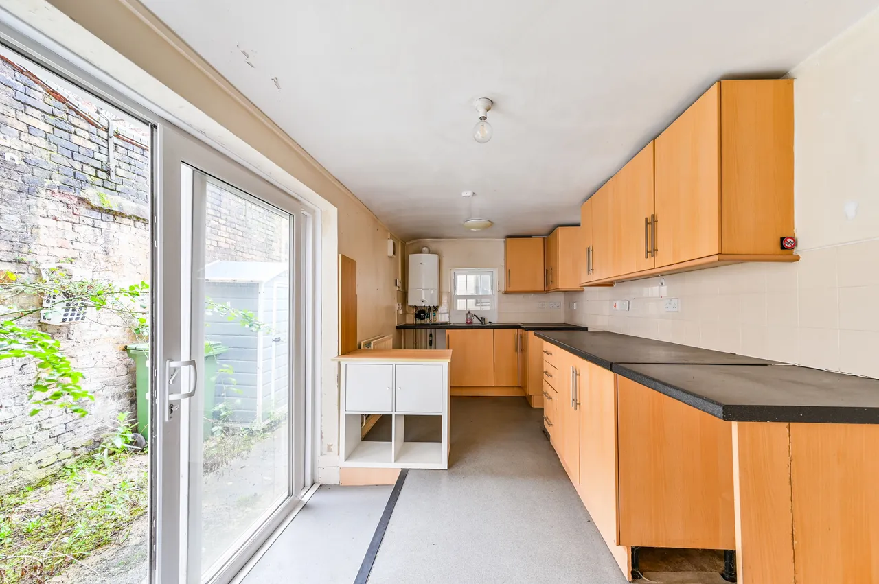 194 Grafton Road, London, photo 2