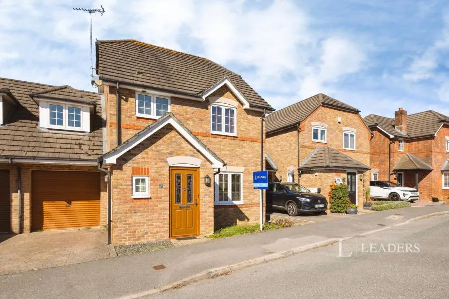4 bed house to rent, Trafalgar Rise, Clanfield, PO8