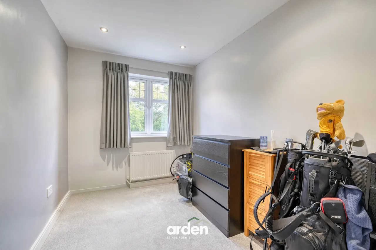 Alder Carr Close, B98, photo 8