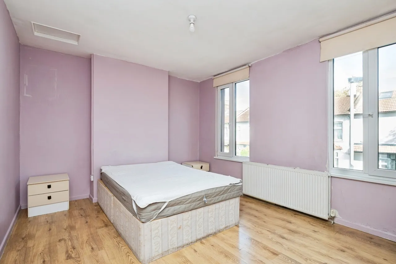 Dunmow Road, London, E15, photo 9