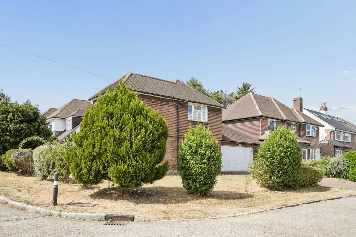 Murray Crescent, Pinner, HA5, photo 2
