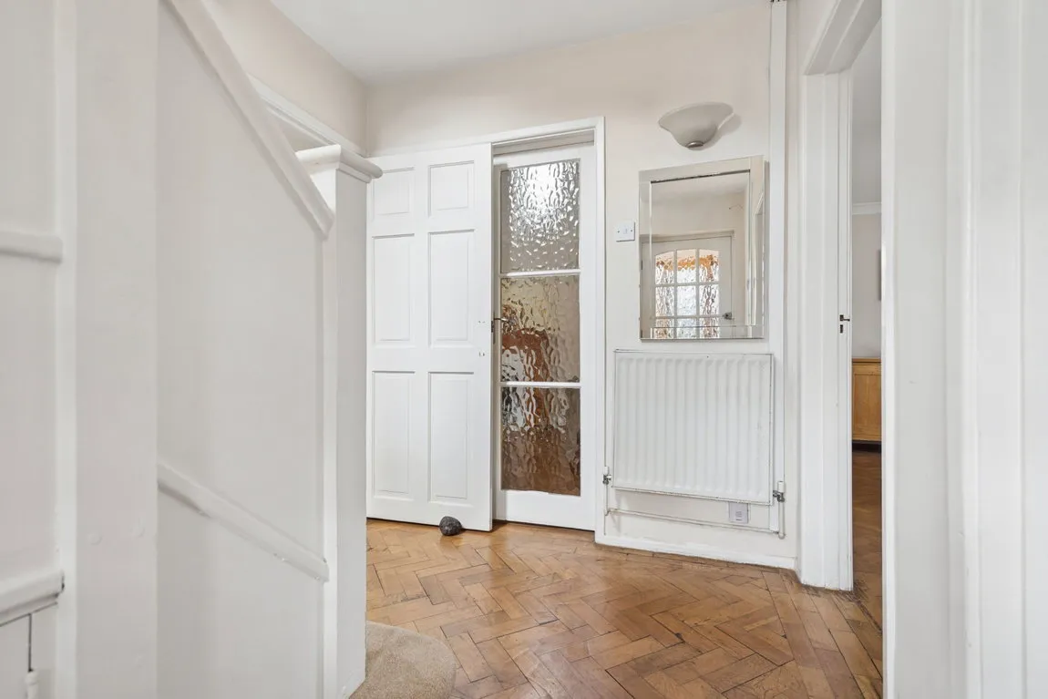 Murray Crescent, Pinner, HA5, photo 11