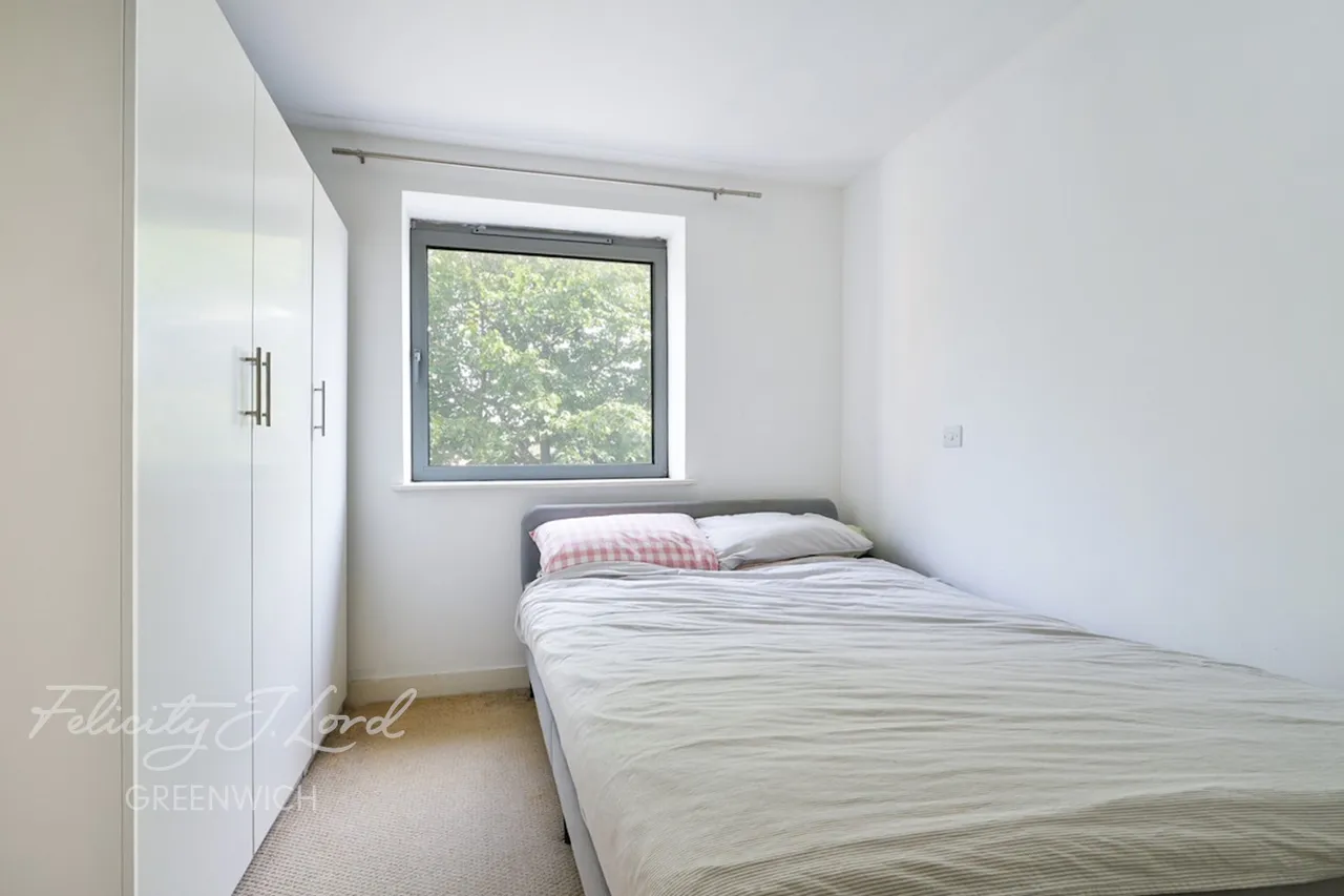 Deals Gateway, London, SE13, photo 14