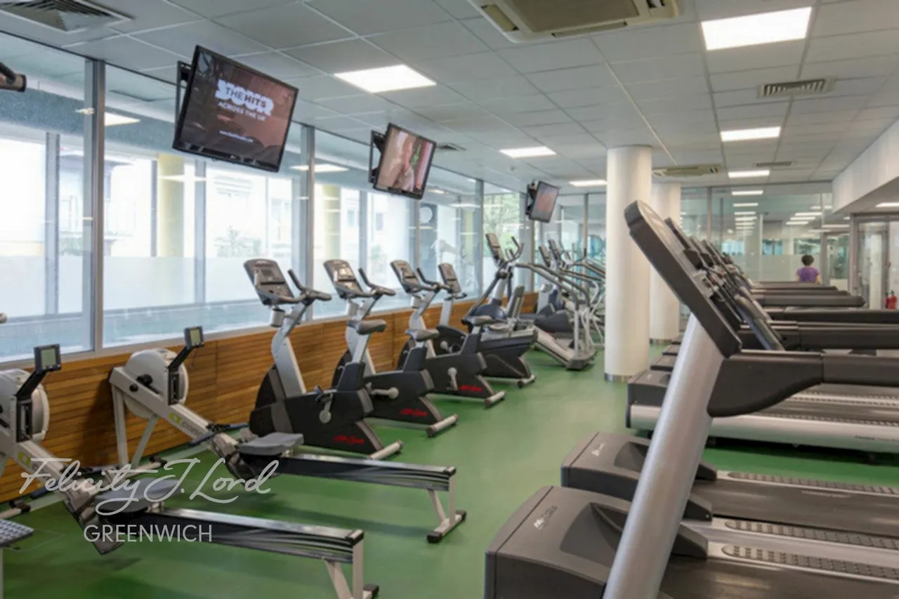 Deals Gateway, London, SE13, photo 17