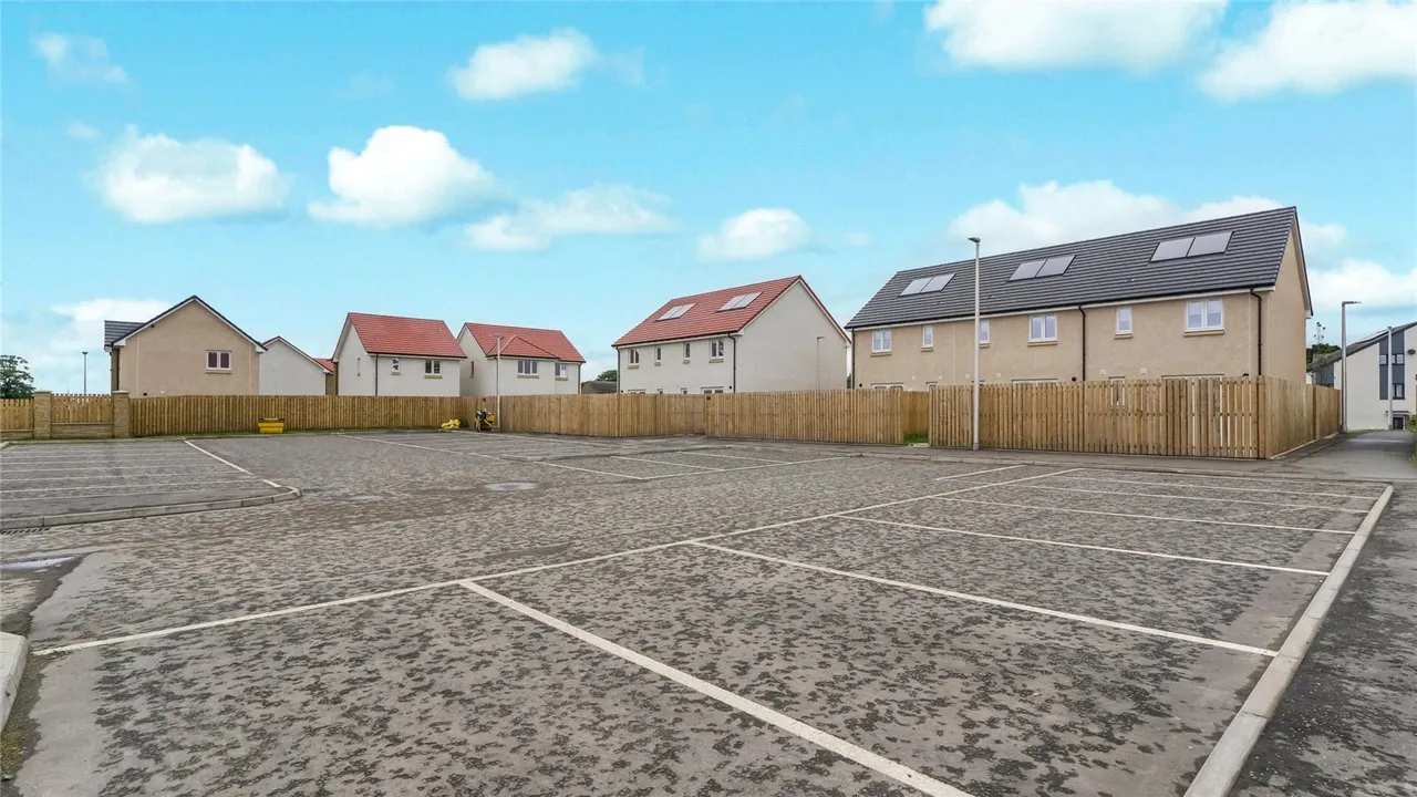Warbler Court, ALLOA, Clackmannanshire, FK10, photo 21