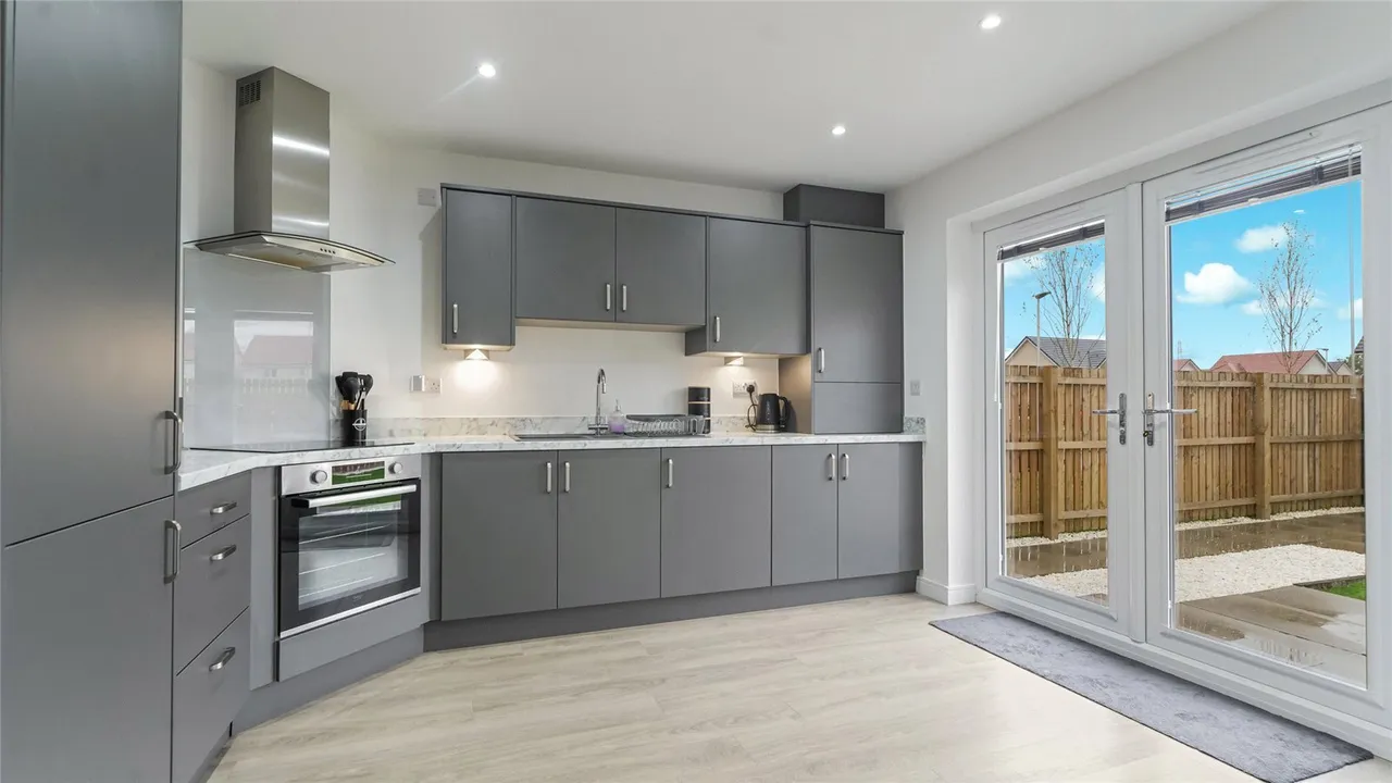 Warbler Court, ALLOA, Clackmannanshire, FK10, photo 7