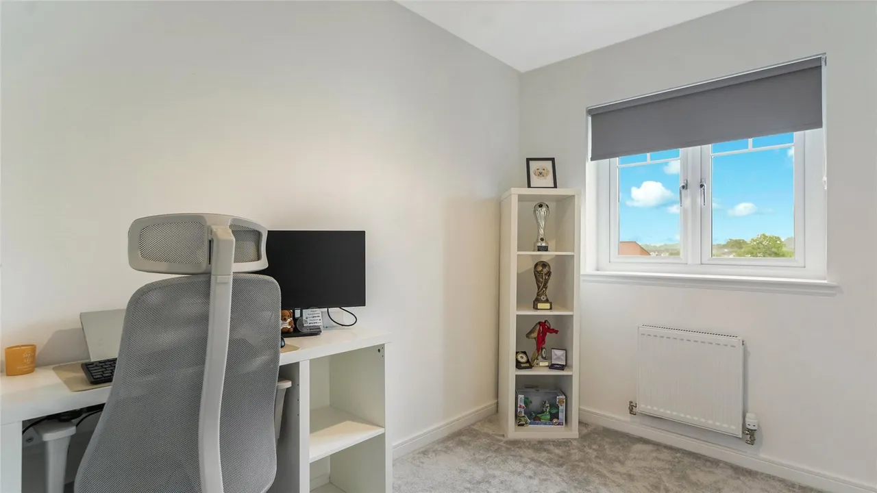 Warbler Court, ALLOA, Clackmannanshire, FK10, photo 17