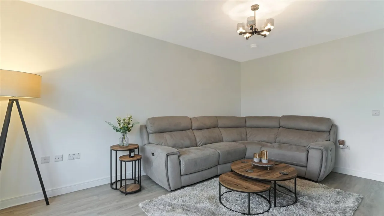 Warbler Court, ALLOA, Clackmannanshire, FK10, photo 6