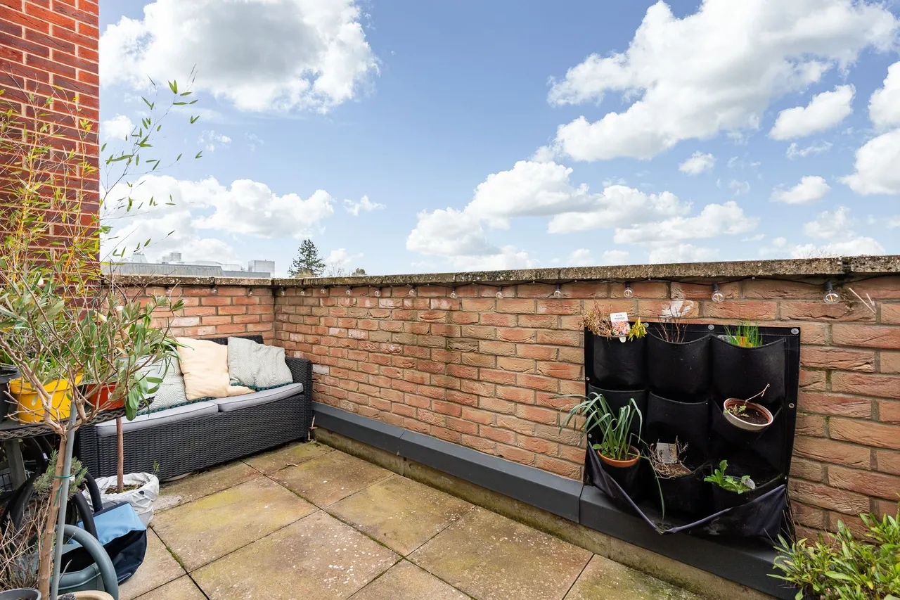 Cowper Close, Ware, SG12, photo 6