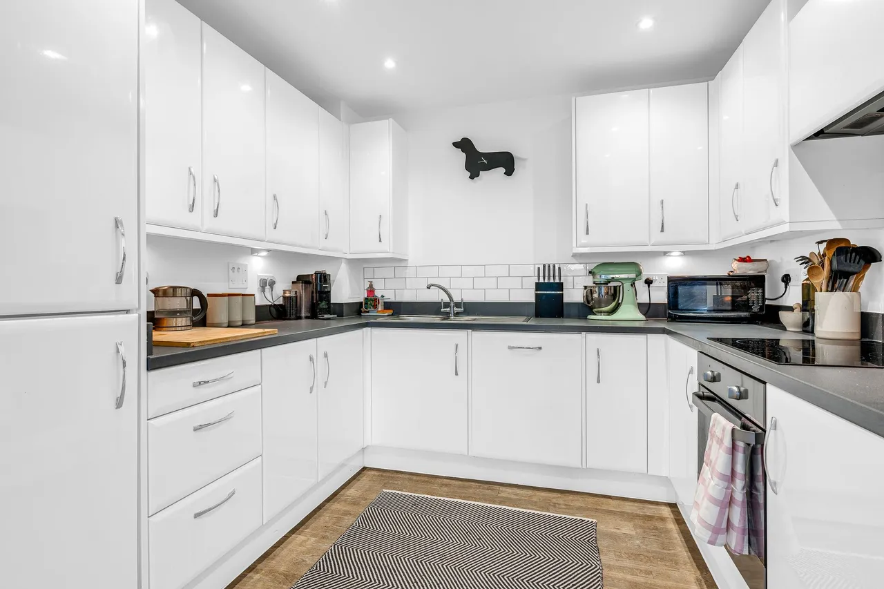 Cowper Close, Ware, SG12, photo 10