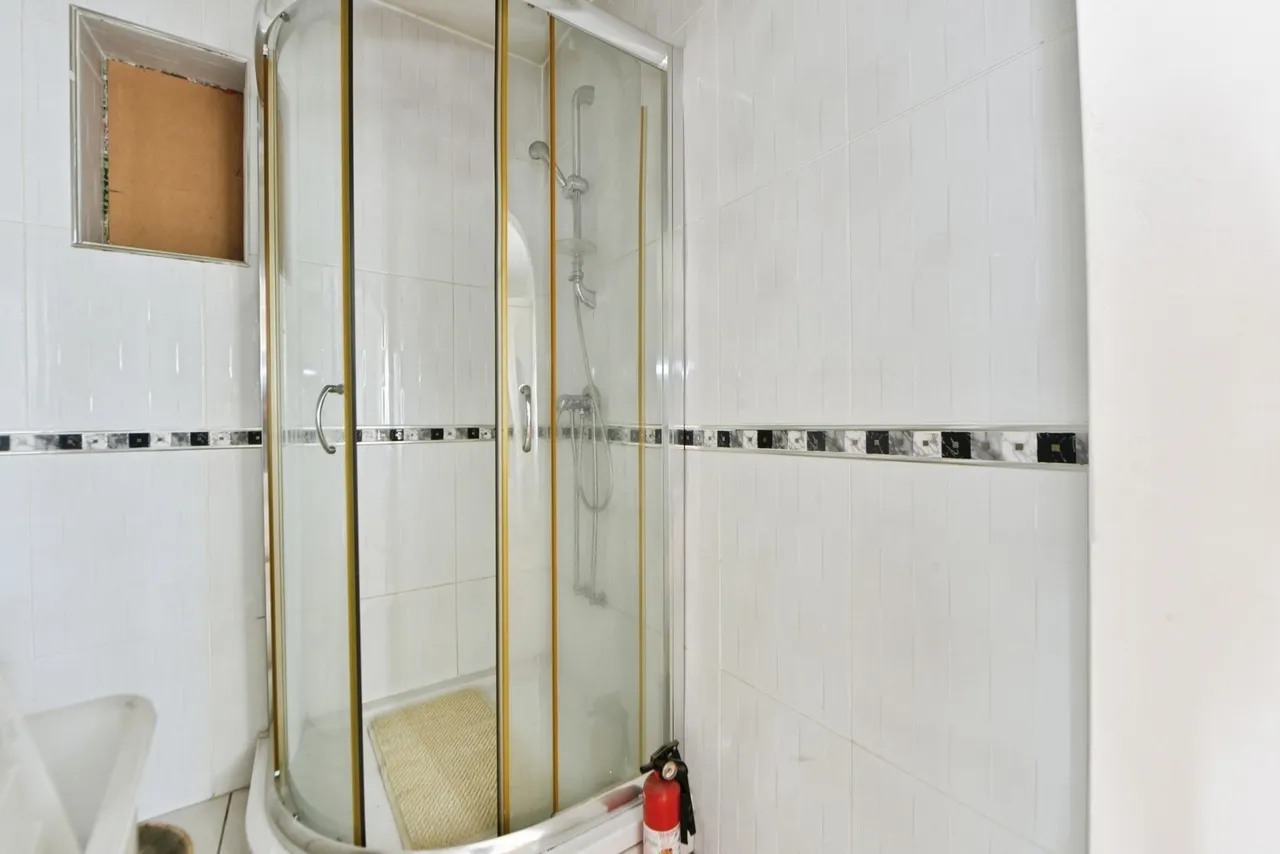 Princess Road, Manchester, Greater Manchester, M14, photo 19