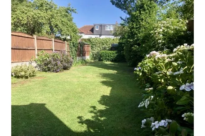 Brockham Drive, Ilford, IG2, photo 29