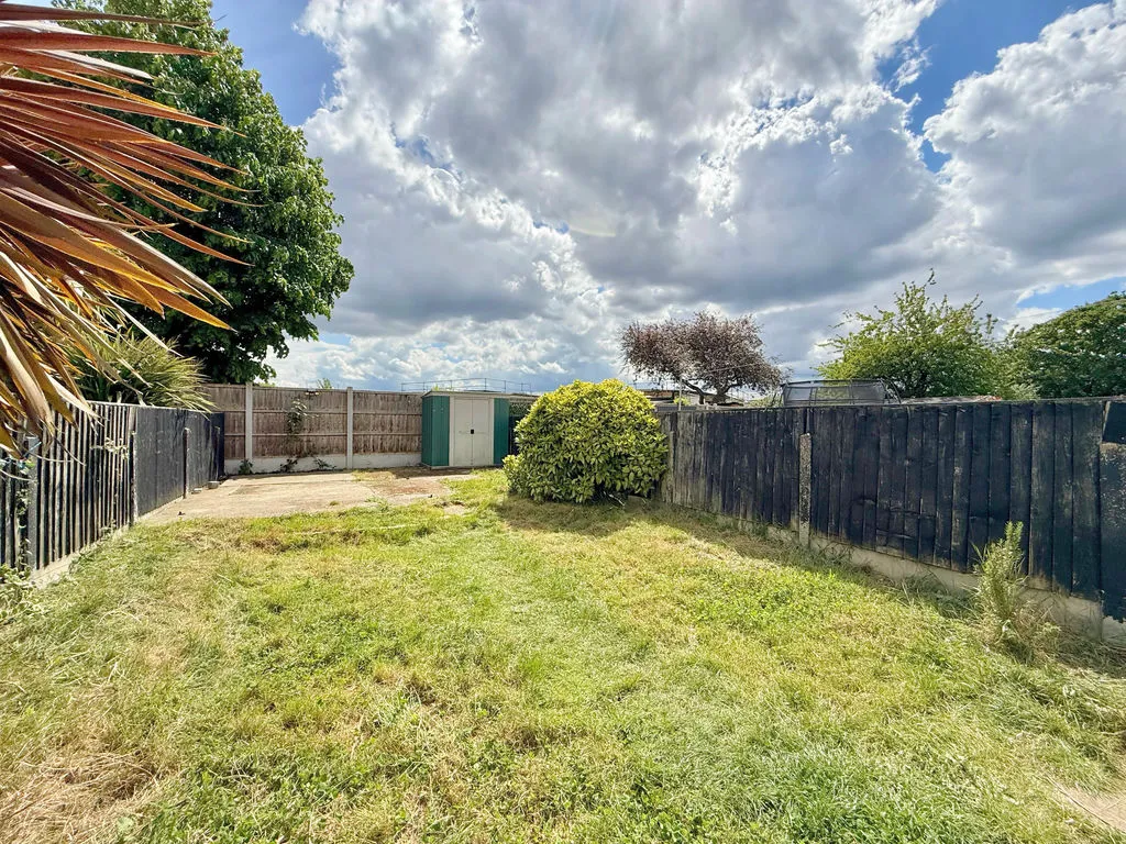 Arisdale Avenue, South Ockendon, RM15, photo 11