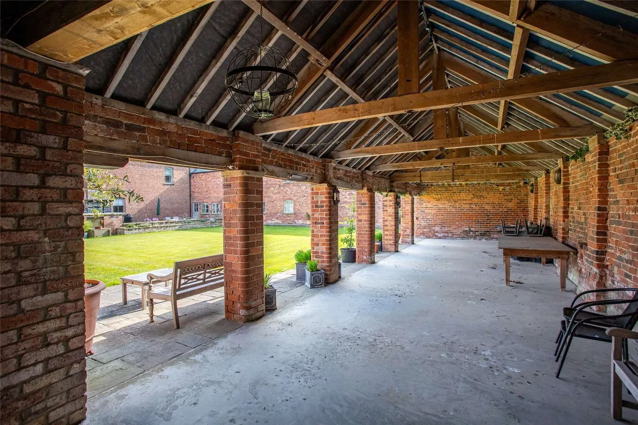 Low Marishes, Malton, North Yorkshire, YO17 6RJ, photo 9