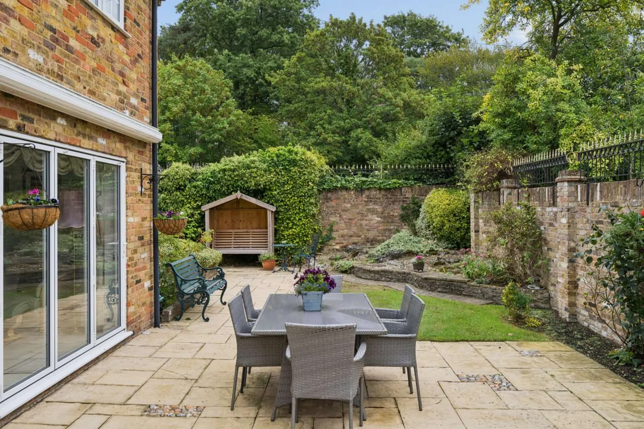 Chilcote Lane, Little Chalfont, HP7, photo 17