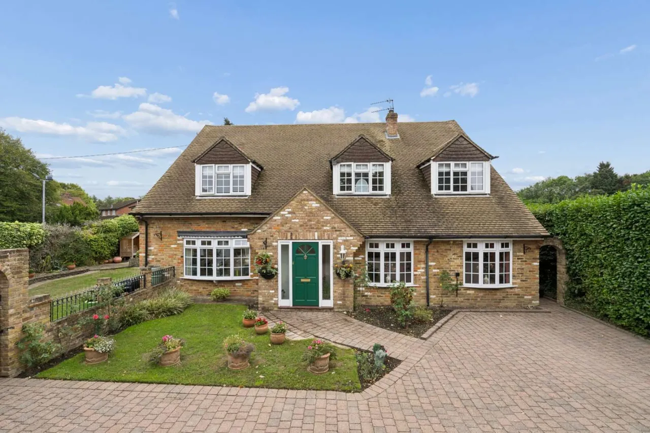 Chilcote Lane, Little Chalfont, HP7, photo 21