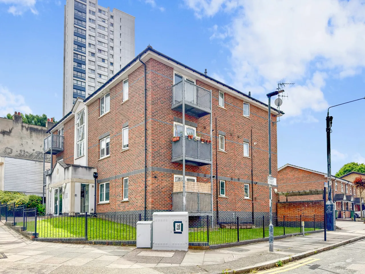 2 bed property for sale — Flat 7 Wynter Court, Glyndon Road, London, SE18 7PU