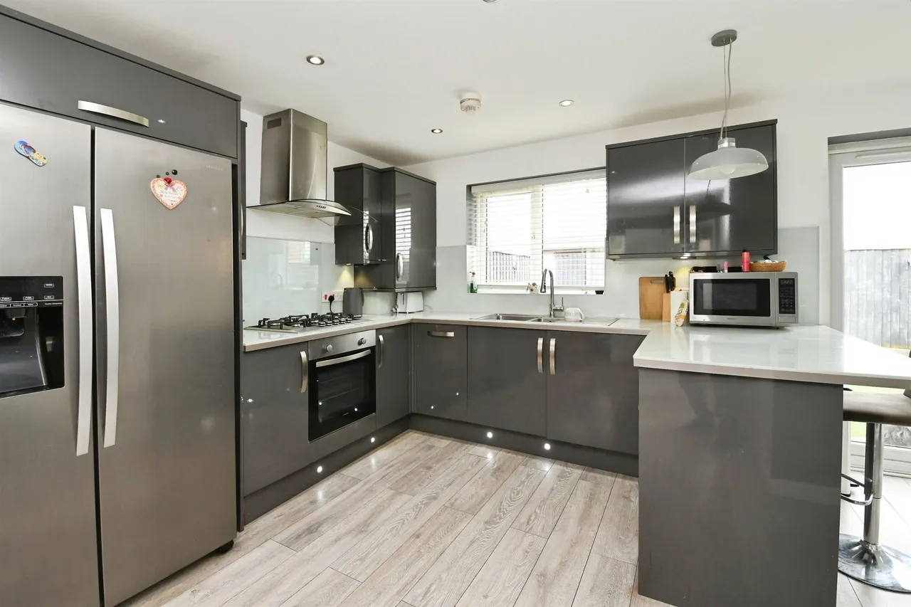 Blyton Road, Skegness, PE25, photo 3