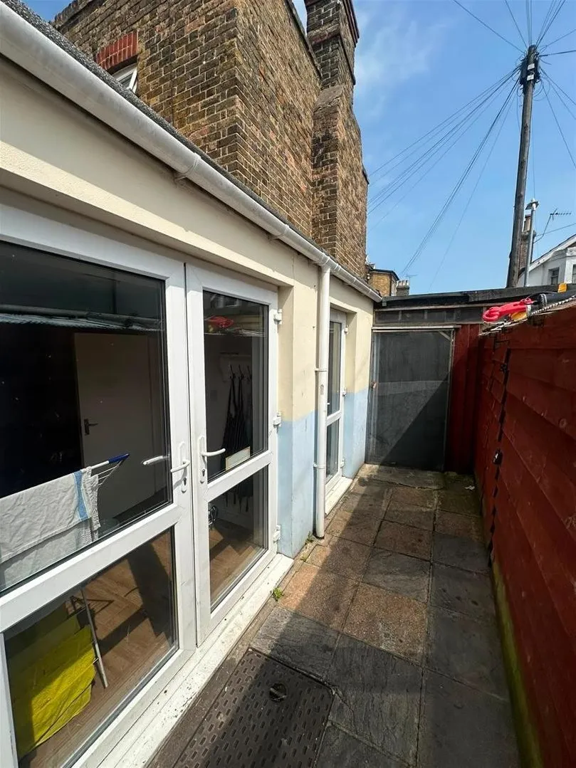 High Street, Broadstairs CT10 1NQ, photo 15