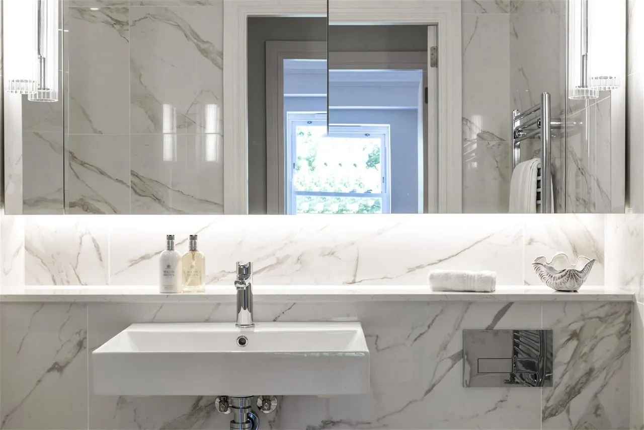 Lower Teddington Road, Hampton Wick, KT1, photo 12