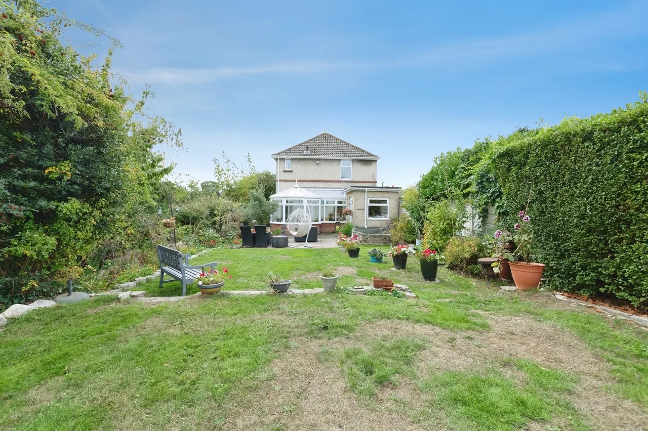 Kingswell Road, Bournemouth, BH10, photo 22