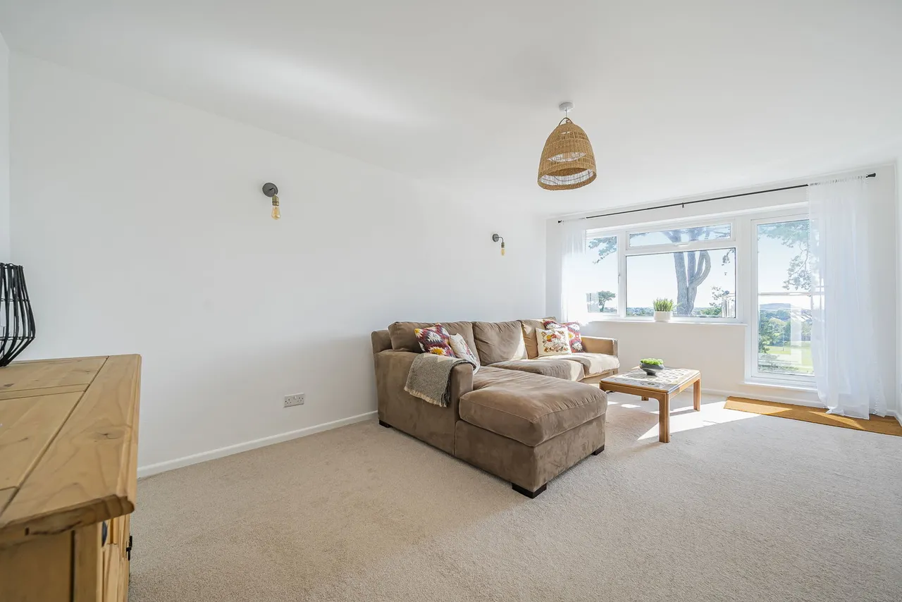 Belle Vue Road, Bournemouth, BH6 3BG, photo 3