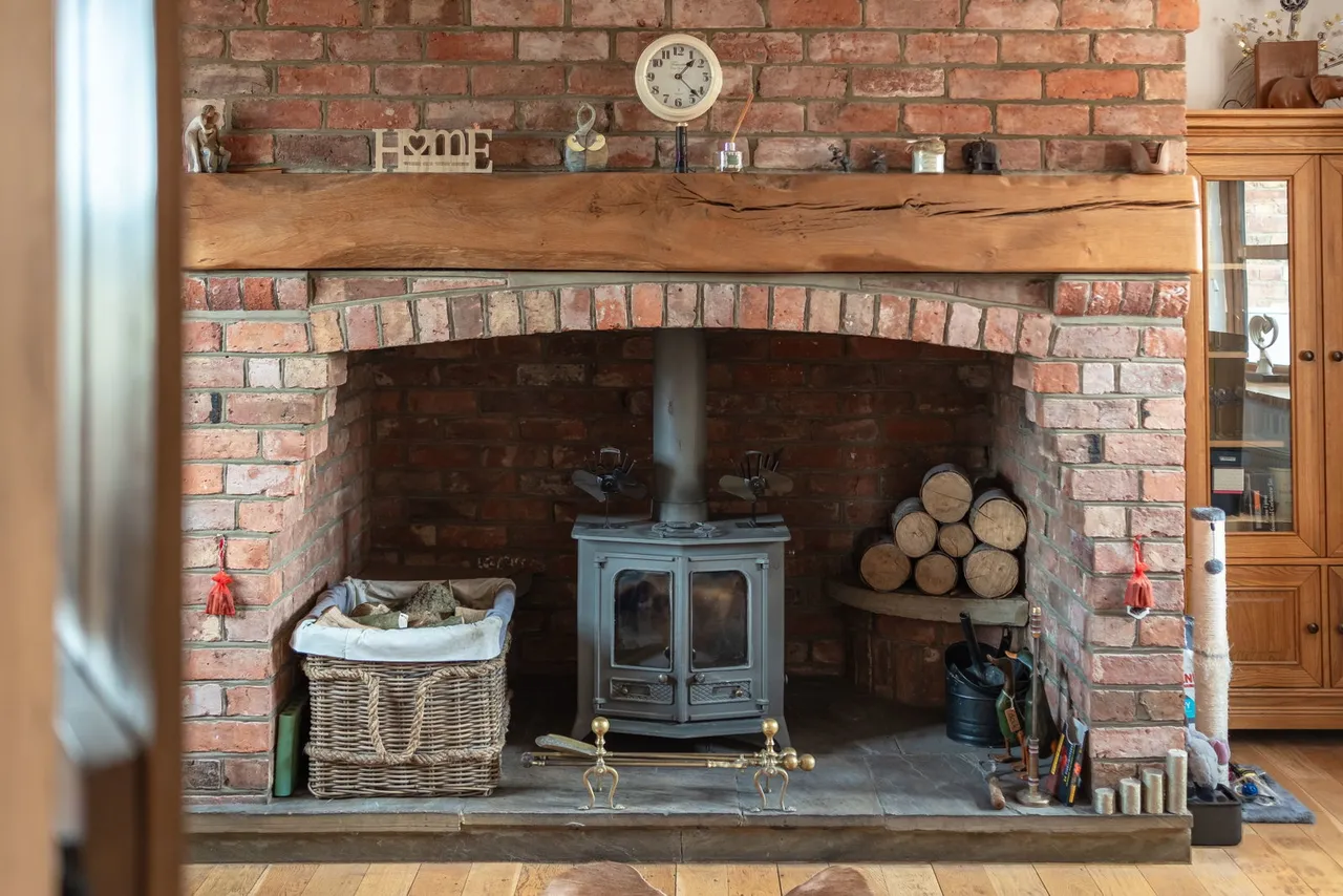 Main Road, Maltby Le Marsh, LN13, photo 10