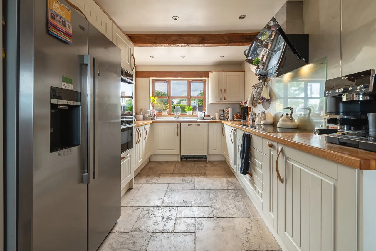 Main Road, Maltby Le Marsh, LN13, photo 7