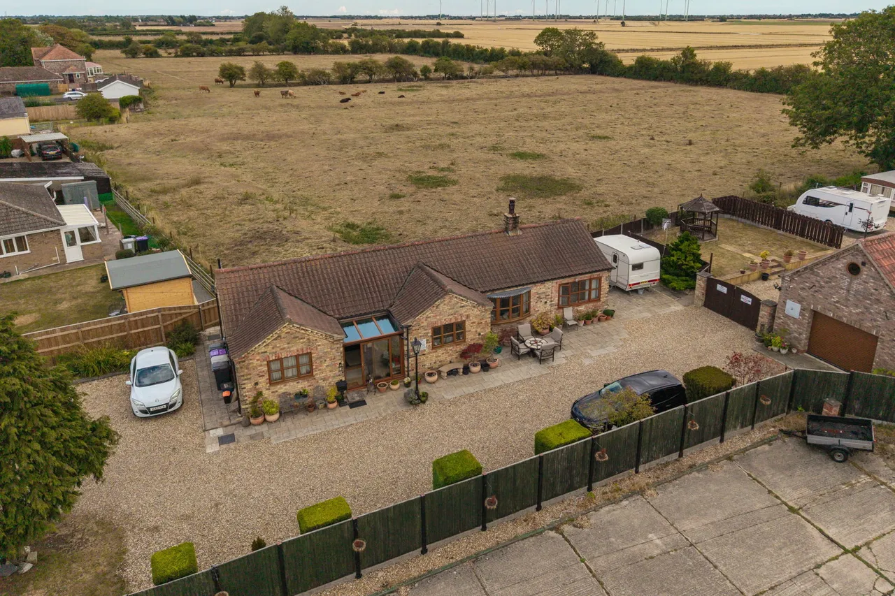 Main Road, Maltby Le Marsh, LN13, photo 41