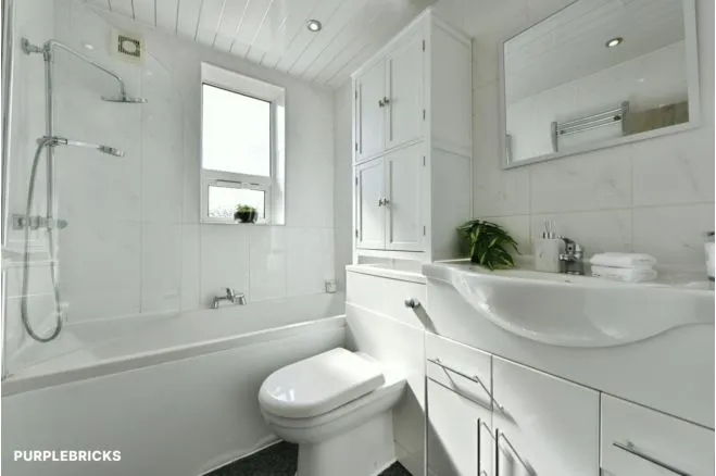 Lewis Road, Manchester, M43, photo 15
