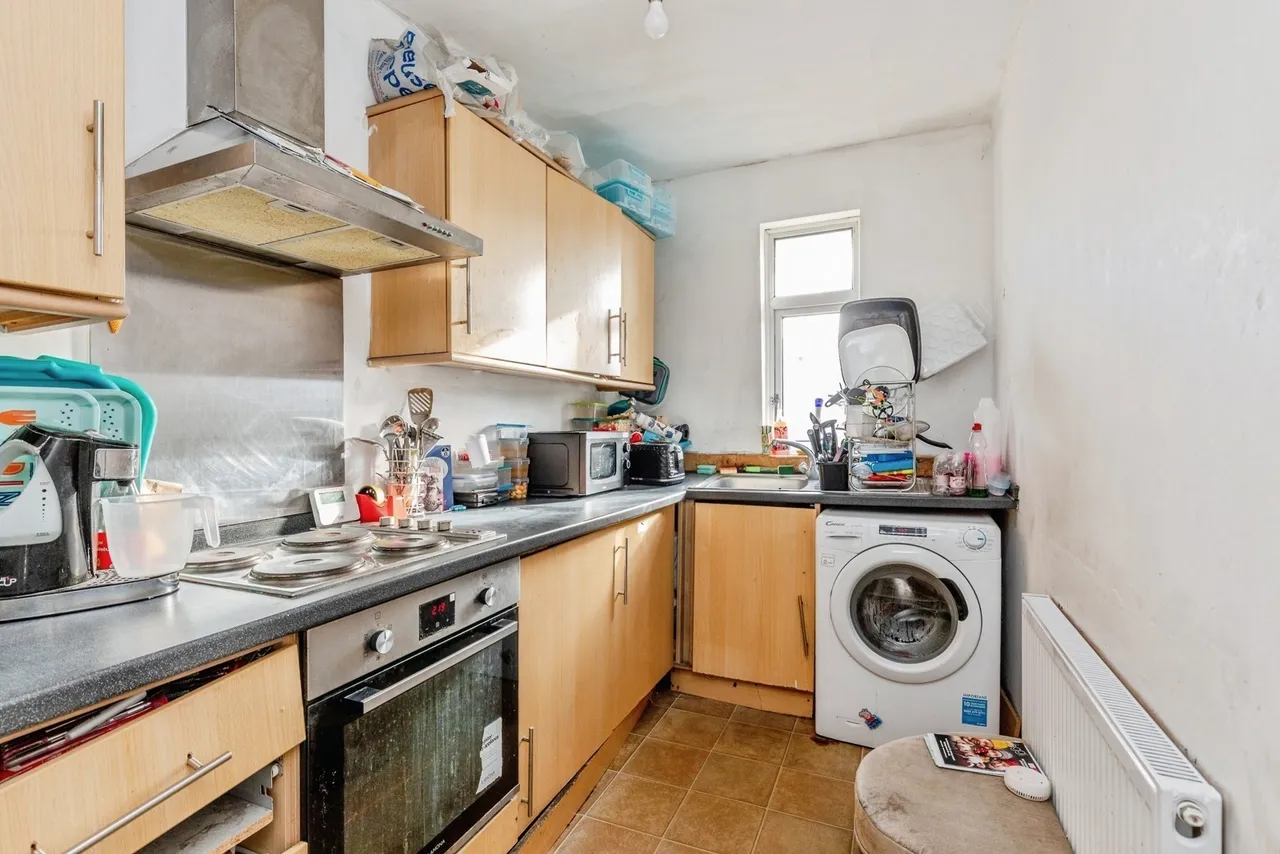 Gilda Close, Bristol, Somerset, BS14, photo 5
