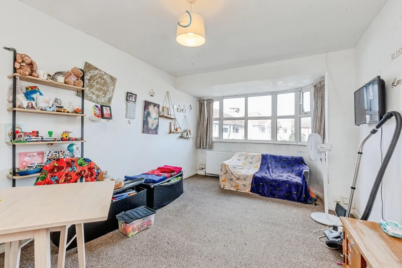 Gilda Close, Bristol, Somerset, BS14, photo 2