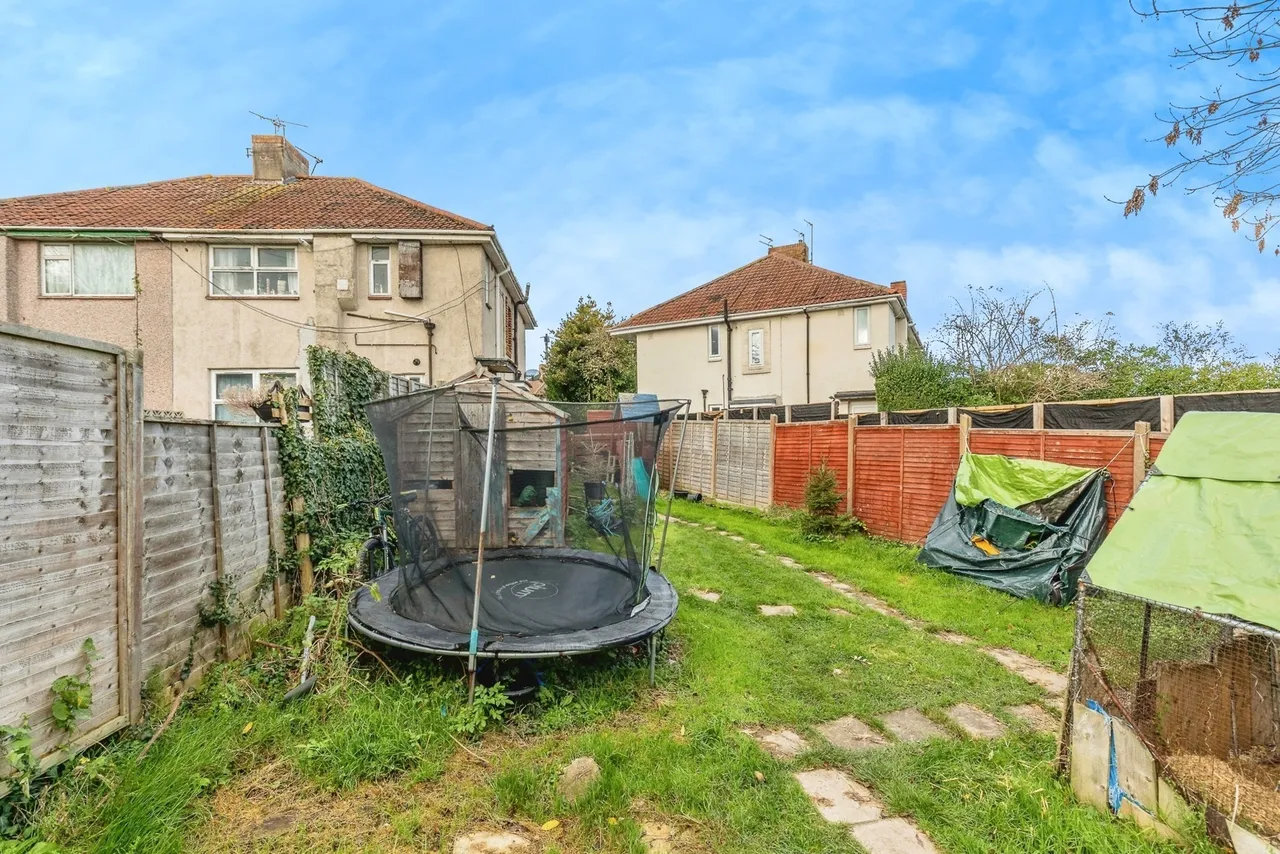 Gilda Close, Bristol, Somerset, BS14, photo 17