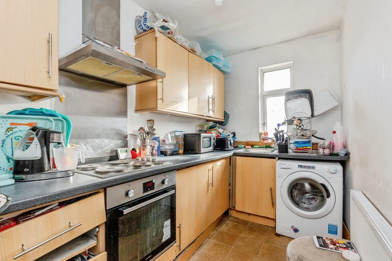 Gilda Close, Bristol, Somerset, BS14, photo 4