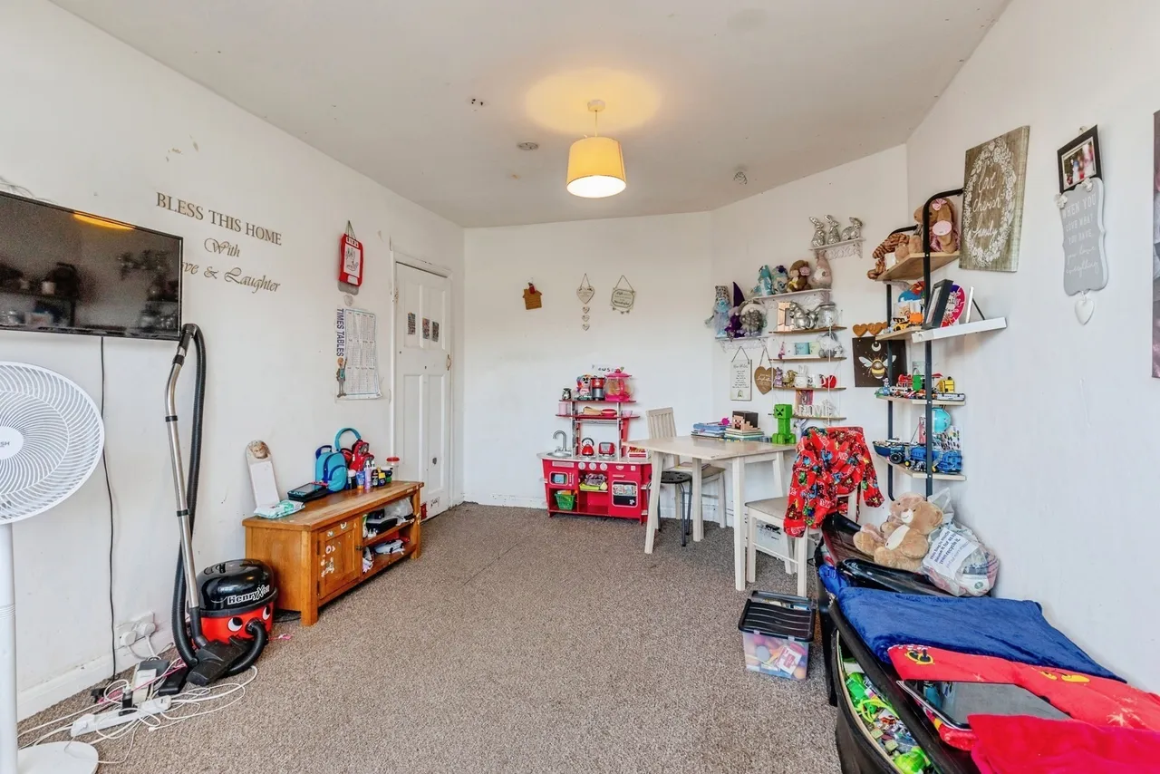 Gilda Close, Bristol, Somerset, BS14, photo 11