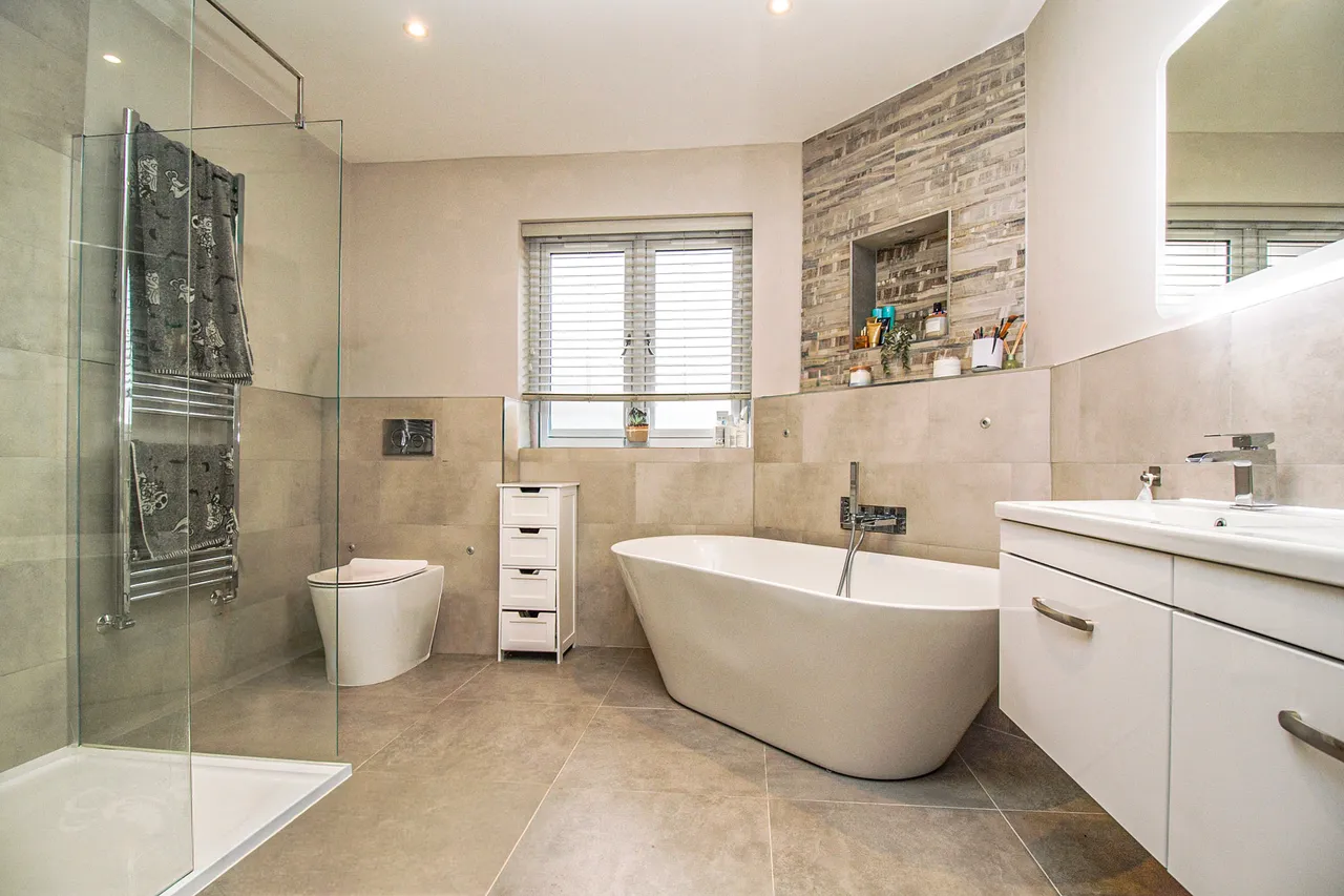 Coach House Gardens, Fleet, GU51 4QX, photo 16