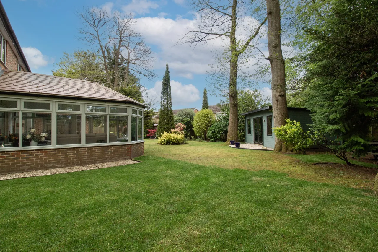 Coach House Gardens, Fleet, GU51 4QX, photo 26